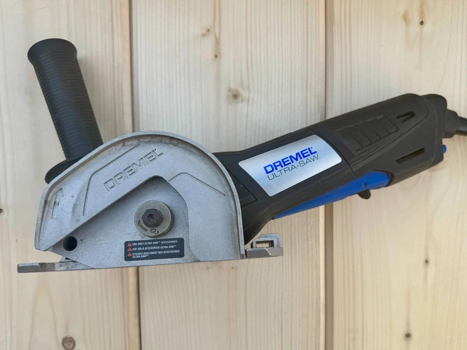 Dremel Ultra-Saw US40 - Kit Multi-Sierra Compacto 7.5A con 3 Hojas Foto 4 de 4