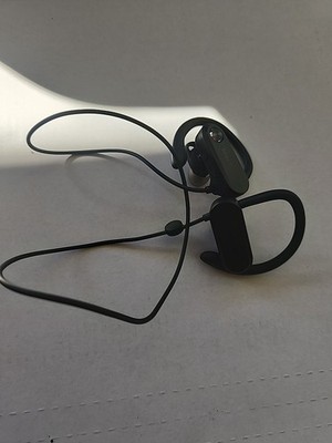 Blackweb  Wireless Bluetooth Sport Earbuds, Black