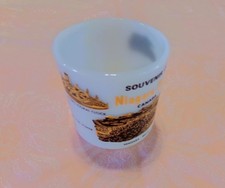 Glasbake Niagara Falls Canada Souvenir Milk G...