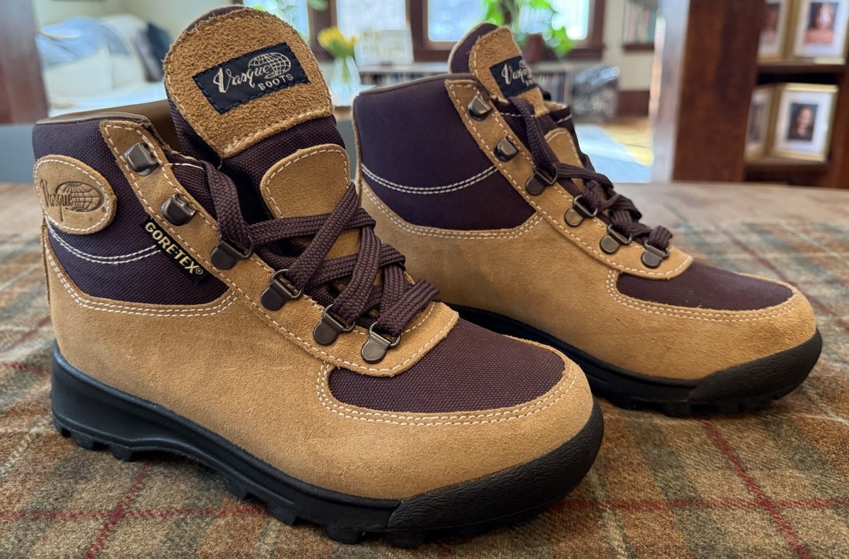Vasque 7115 Purple Leather GTX Hiking Boots Skywalk 7.5 M (**FIT