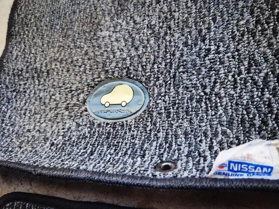 NISSAN MARCH K11 FLOOR MAT ORIGINAL - Image 2 of 3