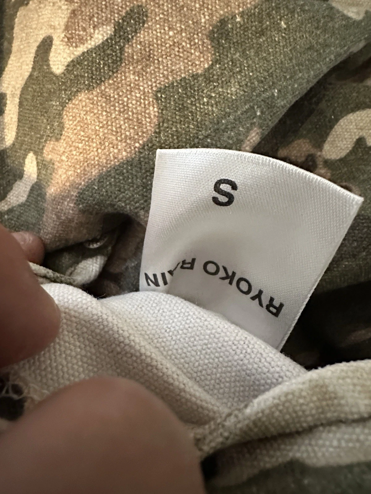 Ryoko Rain Reversible Camo Jacket Men’s Sz Small - product detail image 15