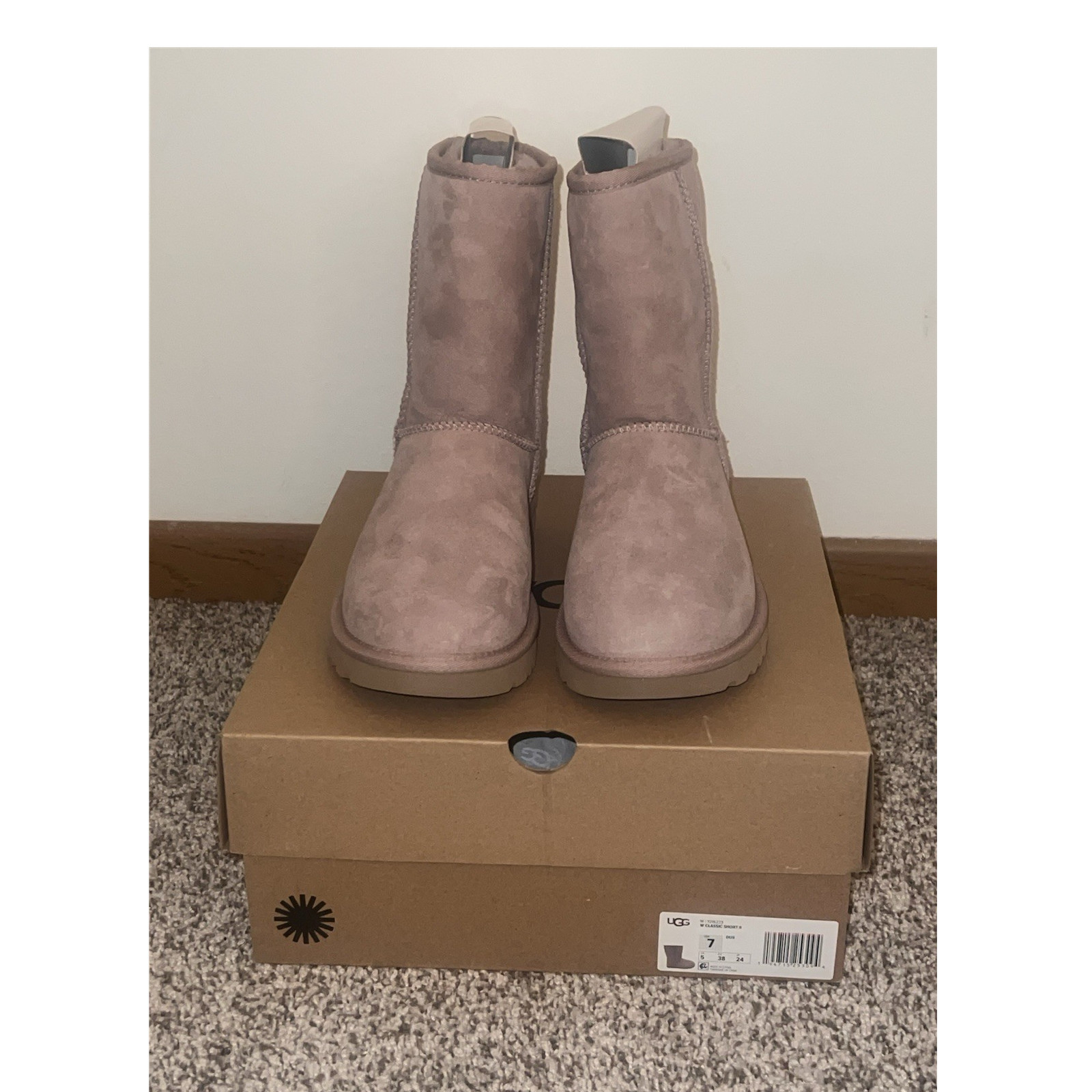 UGG Classic Short II Pink Suede Shearling Lined Pull-On Mid-Calf US 7