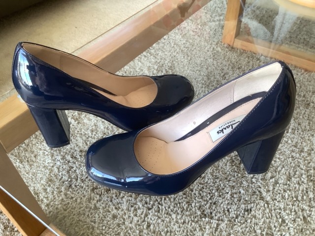 clarks gabriel mist navy patent