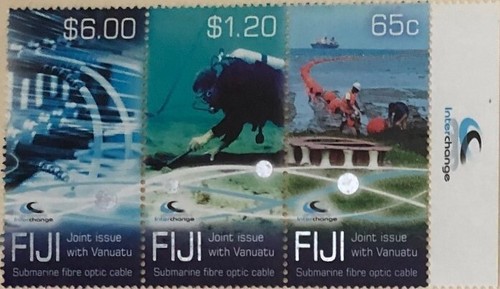Fiji 2014 - Submarine Fibre Optical Cable Strip of 3 with Tab - MNH