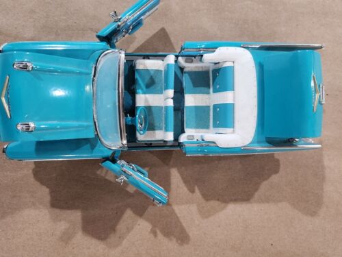 Crown Premiums 1957 Chevy Bel Air Convertible Die Cast 1:24 - Picture 3 of 6