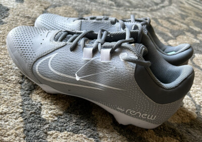 Nike Hyperdiamond 4 Keystone Molded Softball Cleats