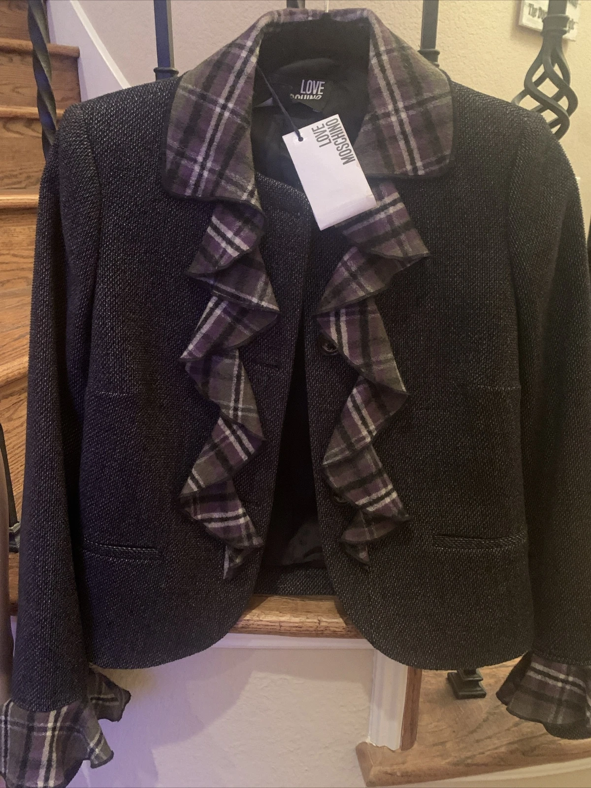 Giacca Love Moschino con volant in lana vergine modello tweed US6 IT42