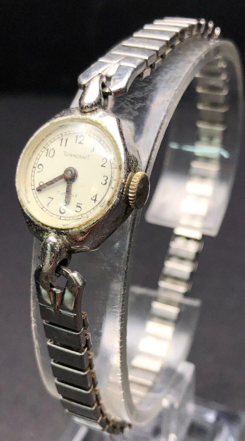 Vintage TownCraft 17 Jewels Analog Watch - Untested - May Need Battery or Repair
