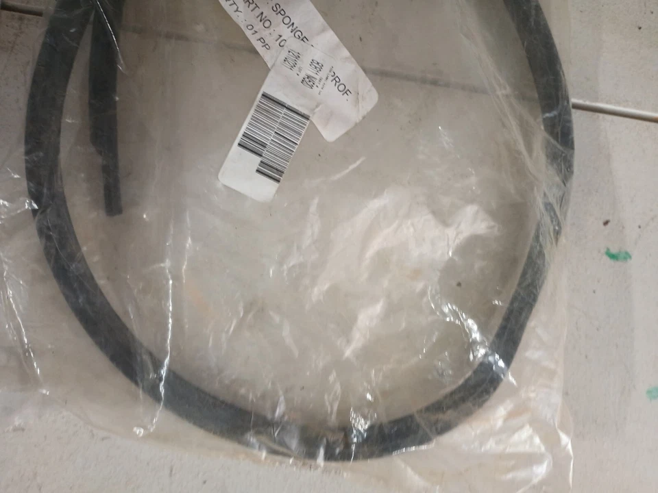 Marco de ventana lateral goma sello resistente al clima se adapta a 70-78 240z 260z 280z Foto 3 de 4