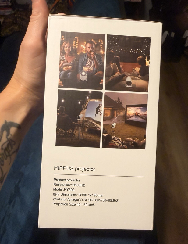 HIPPUS HY300 LED Projector 1080p Wireless Portable Built-In Speakers White