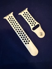 Apple Watch Band White Sport Band Silicone Very Good Condition
