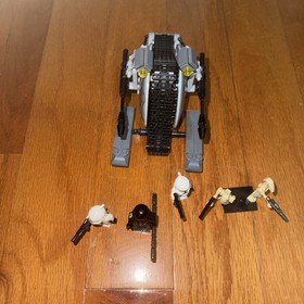 LEGO Star Wars: Corporate Alliance Tank Droid (7748)
