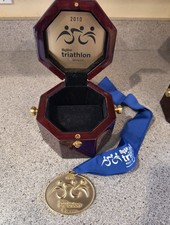 2010 TRIATHLON Medal Award West Des Moines IA HyVee PepsiCo W/Case