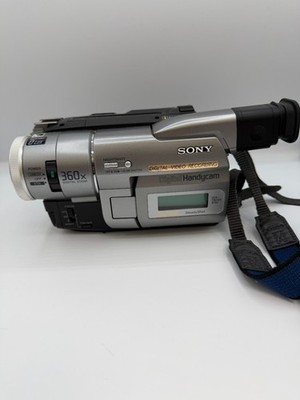 Sony DCR-TRV103 Digital8 Hi8 8mm Video8 Camcorder VCR Player Video Transfer