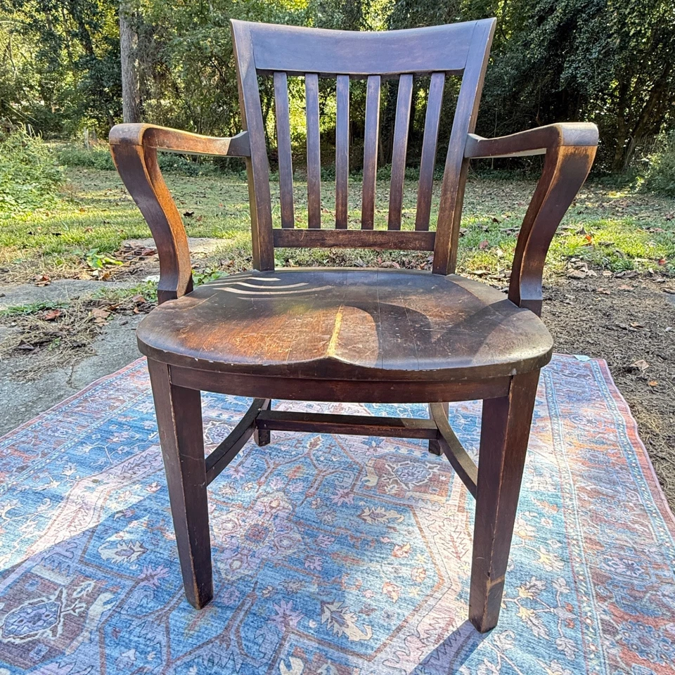 Sillón vintage de madera maciza Baylis equipo de oficina banqueros biblioteca Foto 2 de 4
