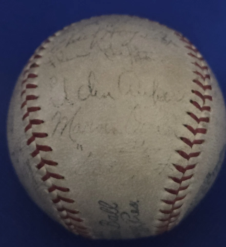 1935 Detroit Tigers Team Signed OAL Ball 23 Sigs Cochrane, Goslin World Champs - Image 3 of 4
