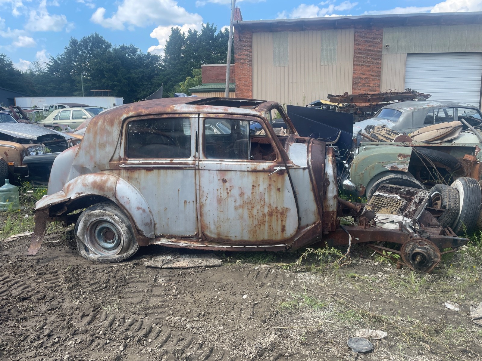 ROLLS ROYCE SILVER DAWN BENTLEY SWITCH. LARGEST 1946 TO 1965 INVENTORY ON EARTH