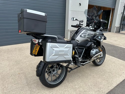 BMW R1200 GS TE 2017 - FULL BMW LUGGAGE - VERY CLEAN EXAMPLE - Picture 3 of 20