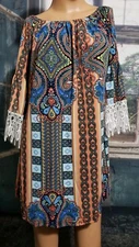 Win Win Tunic Top Sz L XL Half Sleeves Lace Trim Stretch Multicolor Women's