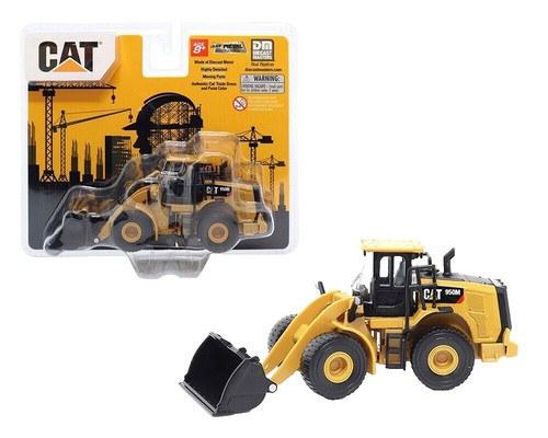 トレーラー　CAT Amazon.com: Set of 2 Pieces CAT Caterpillar 272D2 Skid Steer