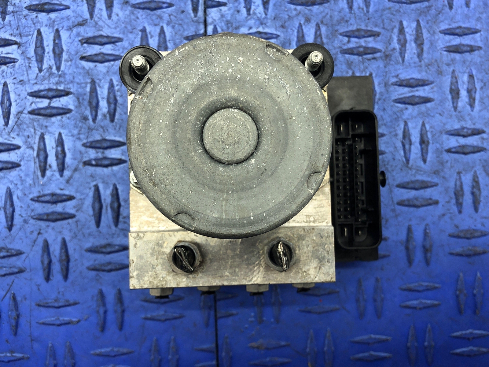 2010-2013 AUDI R8 ANTI LOCK BRACK ABS PUMP MODULE 420910517 OEM