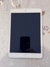 Apple iPad Mini 2 Model A1490