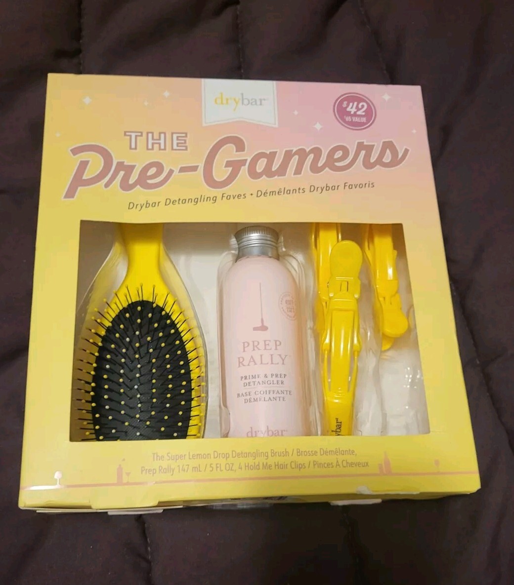 Lot of 3 Dry Bar hair accesories. Amazon has Drybar main image 3