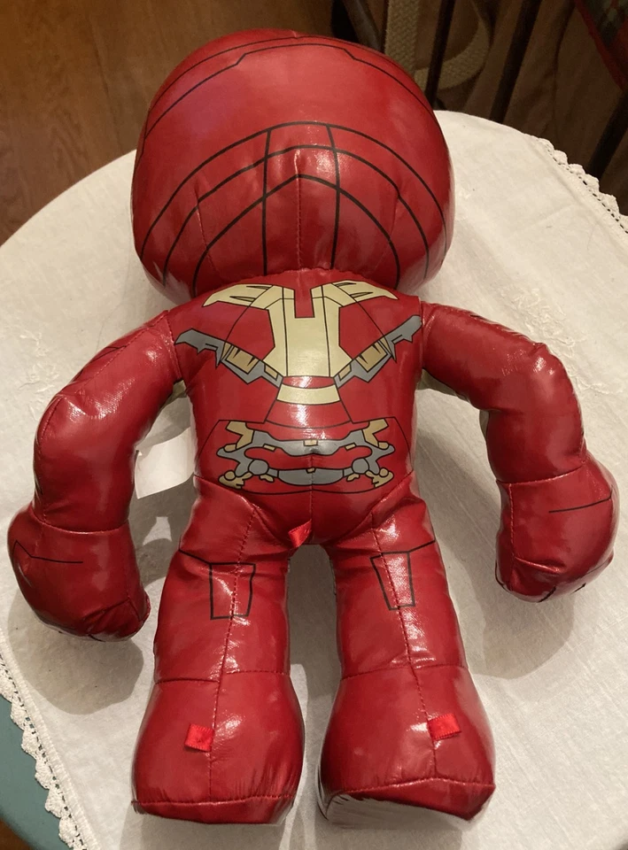 Muñeco de peluche Marvel Age of Ultron Iron Man 15" de Just Play Foto 2 de 4
