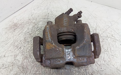 BMW 1 E87 Bremssattel vorne rechts 5424 2.0 Diesel 2010 28687602