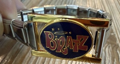 Vintage  BRATZ  ORIGINAL Italia CHARM AND 17 Pc Link  Bracelet FITS 9mm CHARMS