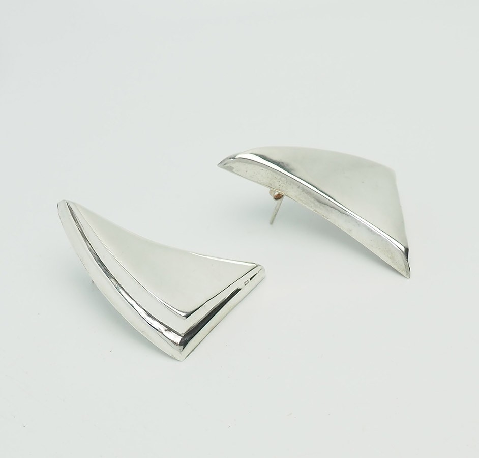 Large sterling silver triangle shape modernist ea… - image 3