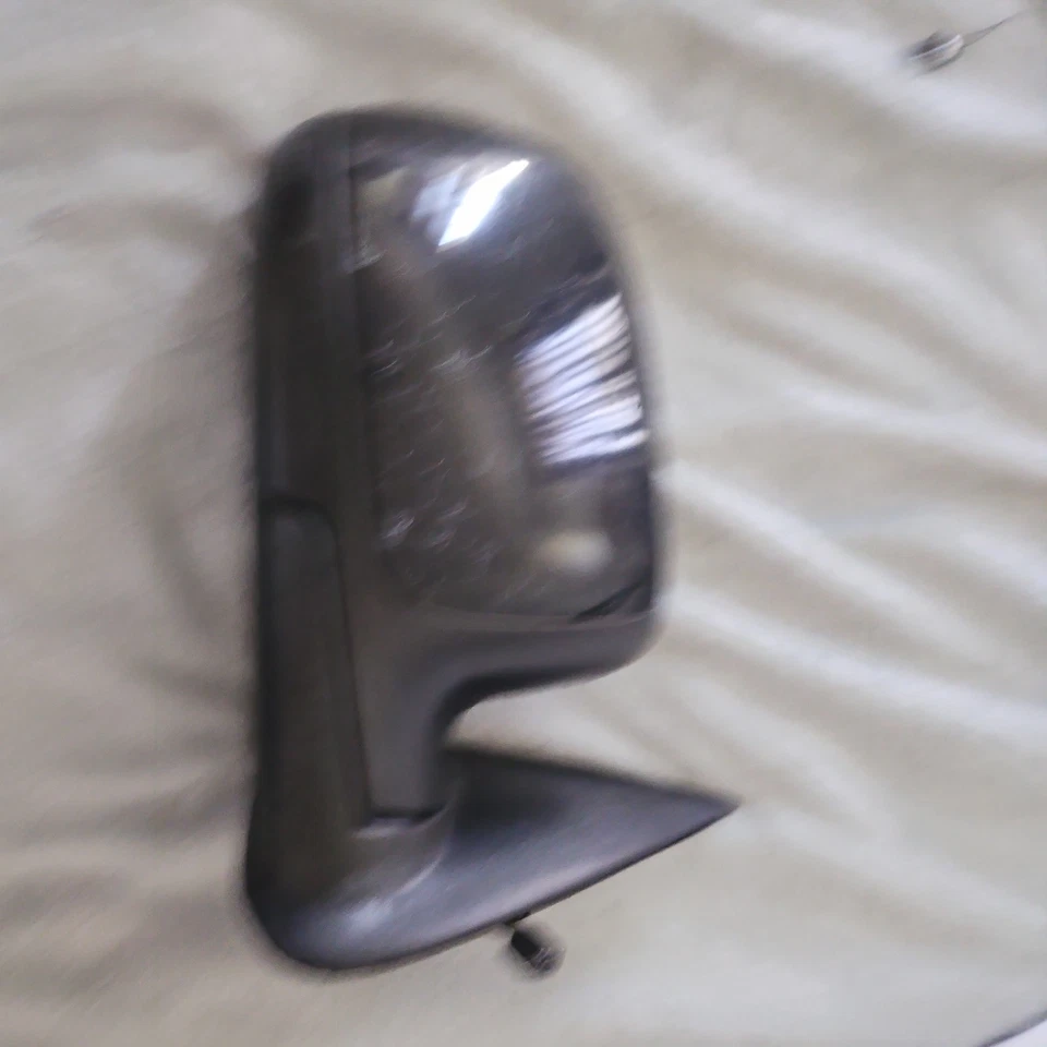 Espejos retrovisores laterales eléctricos térmicos con luces de charco (negro) para Chevy GMC 2000-2002 Foto 2 de 4