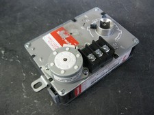 Lot of 2 Honeywell ML6161B2024 Direct Coupled Actuators, 24 VAC, 90 sec.