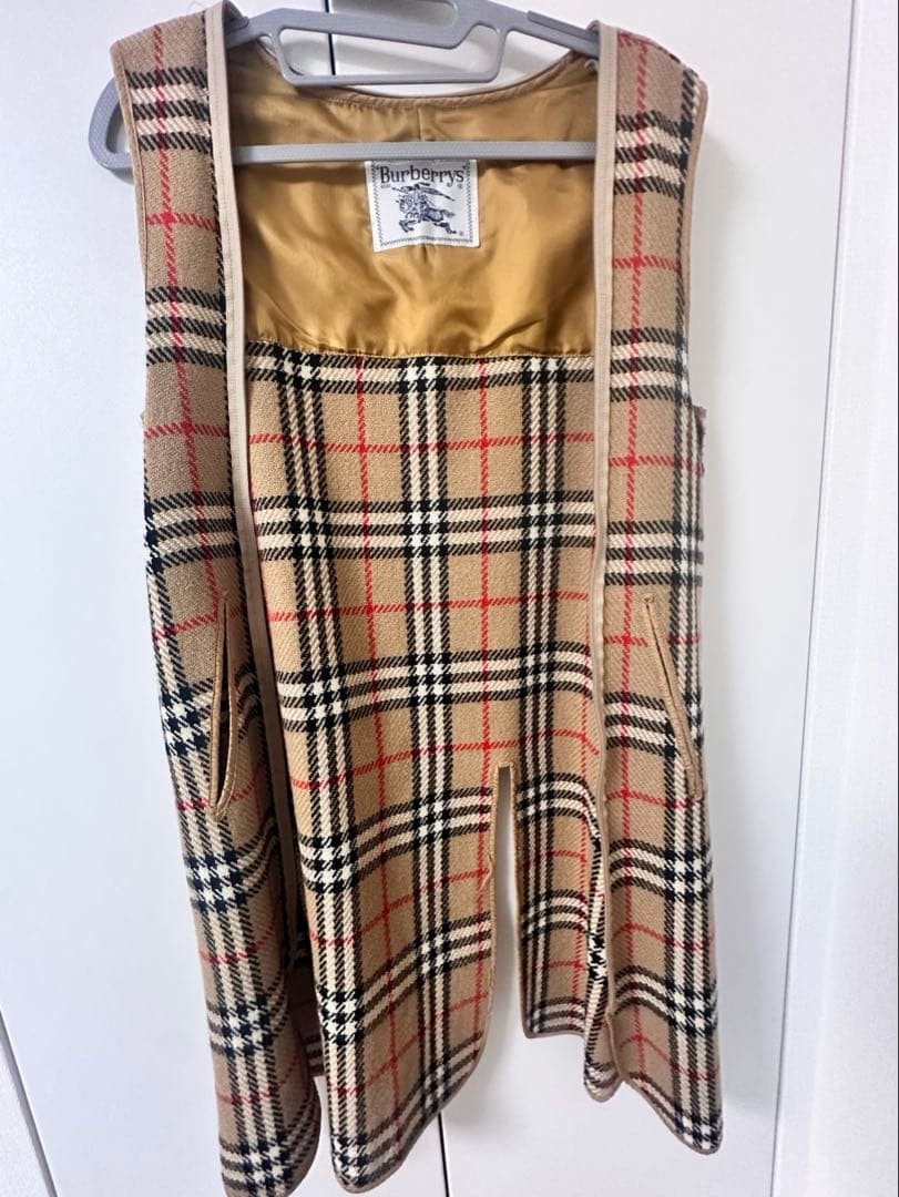 Burberry   Condition Old  Trench Coat thumbnail 4
