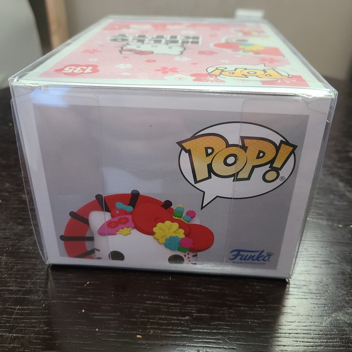 Funko Pop Hello Kitty in Japanese Kimono #135 +Protector | eBay