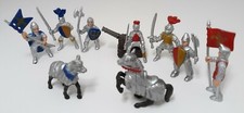 Safari LTD 2" Medieval Knights  War Horse Figures 10 Piece PVC Toy Lot