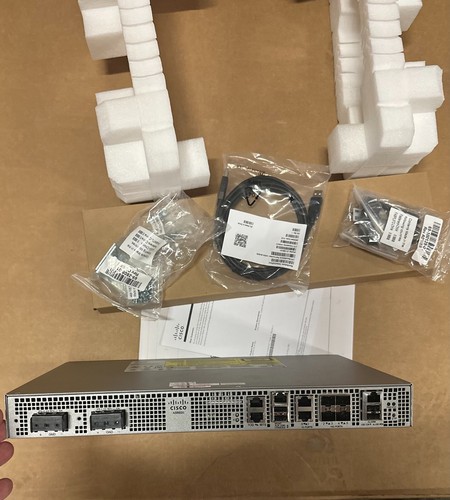 Cisco ASR-920-4SZ-D CLEAN SERIALS and FULLY LOADED LICENSING - 第 3/6 張圖片