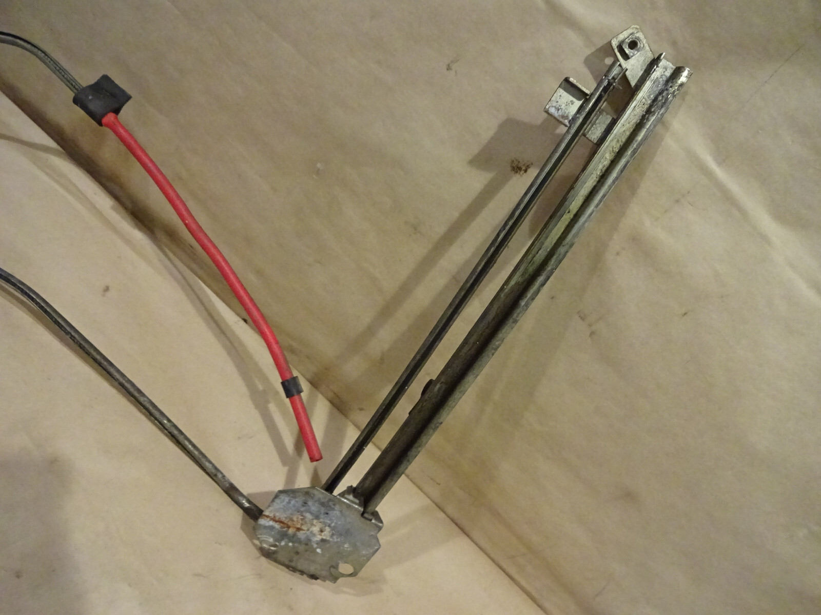Ferrari Mondial - LH Door Glass Lifter Assy No Motor - P/N 62376000