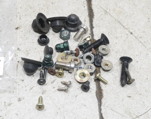 VW Golf 4 Cabrio 1E Bj 99 Schrauben Konvolut Heckklappe Kofferraum #124828-G543