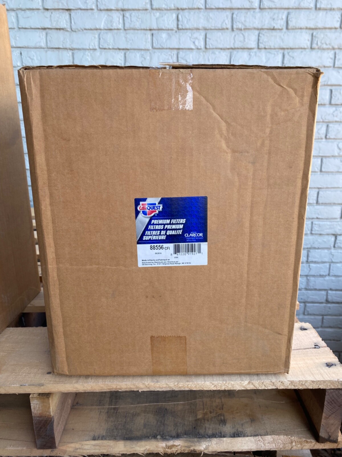 CARQUEST 88556 Air filter cross reference