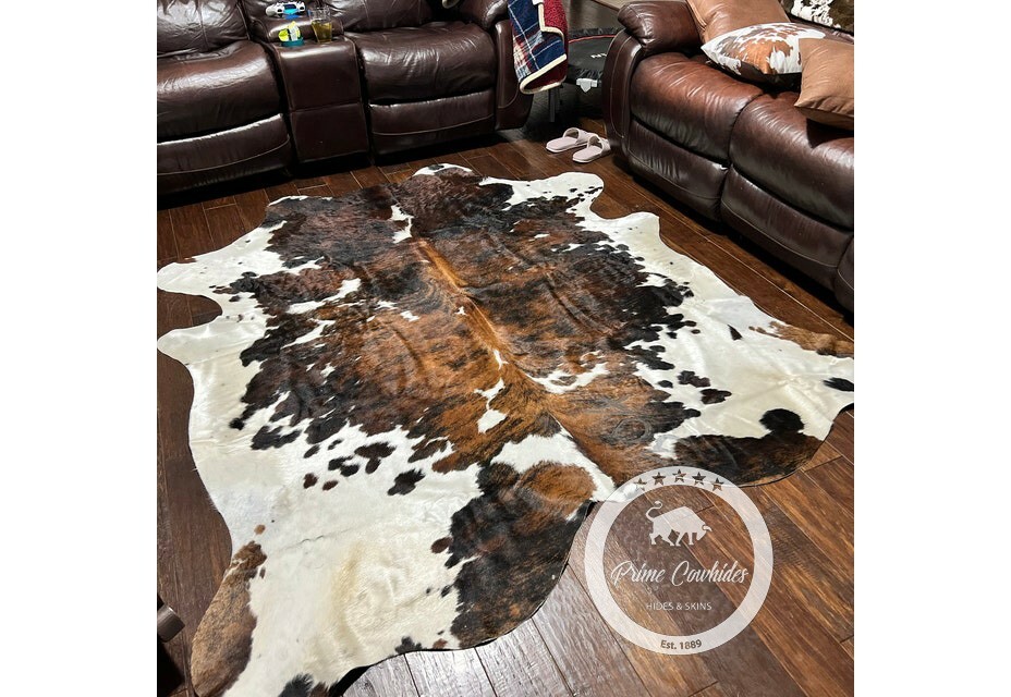 Cowhide Rug Tricolor High Quality Hair on Hide Size Large(L)AX10 eBay