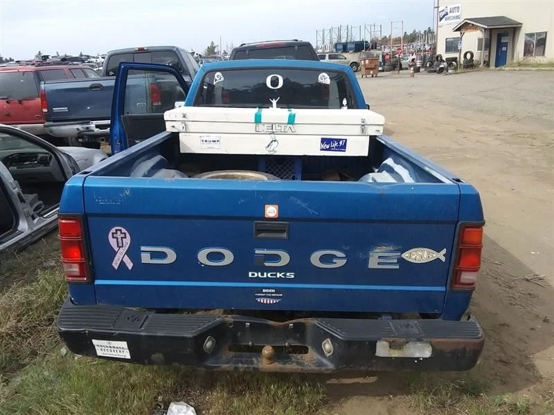 Throttle Body Throttle Valve Assembly 6-239 3.9L Fits 92-93 DAKOTA 22409569 - Image 3 of 4