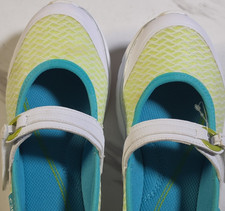 Easy Spirit Esmariel Green/White/Blue Mesh Mary Jane Sneakers