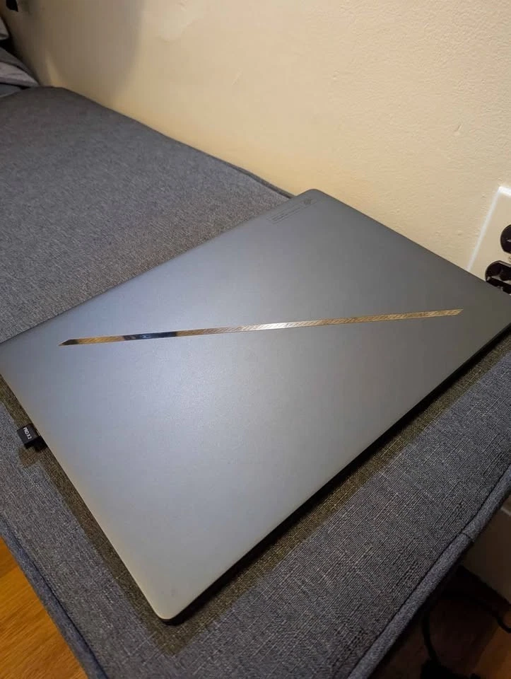 ASUS Gaming laptop - Rog Zephyrus G16 2025 with RTX 5070ti - image 4 of 4