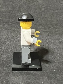 LEGO Jail Prisoner Minifigure from CITY Police Headquarters cty0007 7744 A4