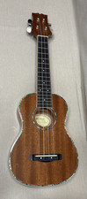 Mitchell MU75 NM/N 16-Fret Concert Ukulele Na...