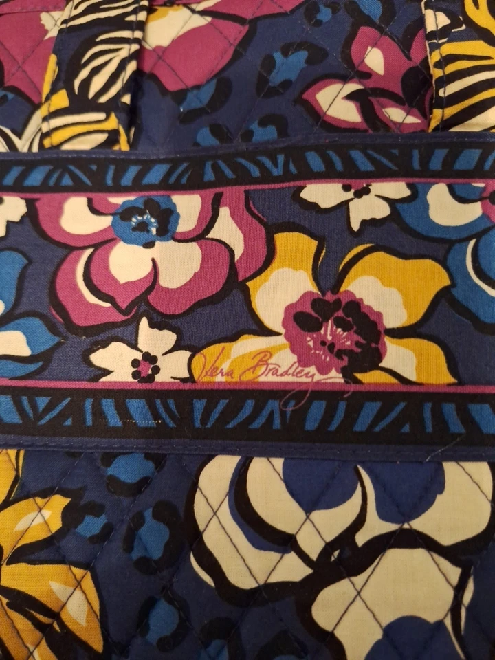 Nuevo VERA BRADLEY Acolchado Cosméticos Bolsa de Viaje Maquillaje Artículos de Aseo Organizador Floral  Foto 3 de 4