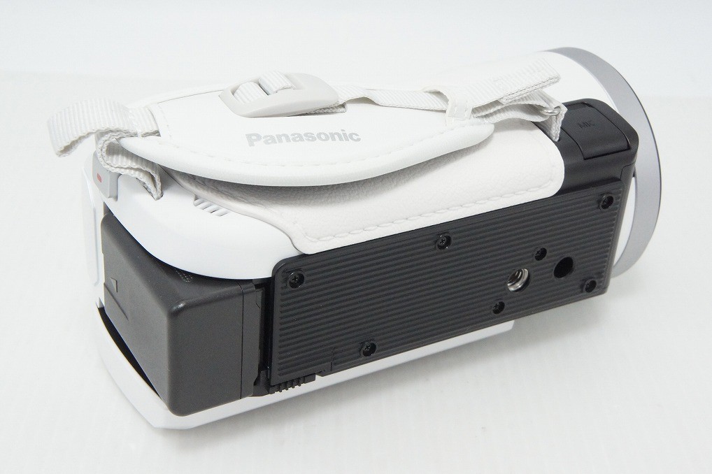 Mint] Panasonic HC-VX2M Digital Video Camera Camcorder White