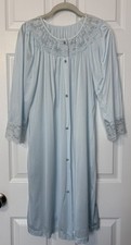 Vintage Gilead Women s Robe Size M Light Blue Nylon Button Front Lace Trim 60 s